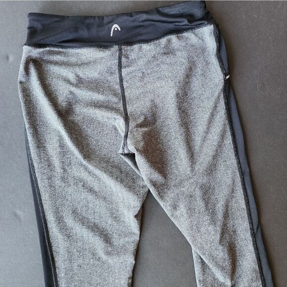 Head Black And Grey Cropped Leggings - Picture 7 of 8